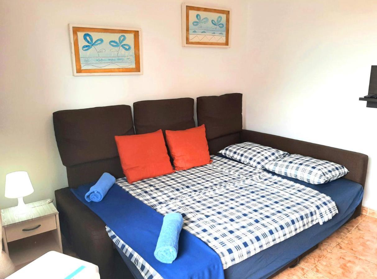 Perfectly Located Apartment With Pool Playa de las Americas  Zewnętrze zdjęcie